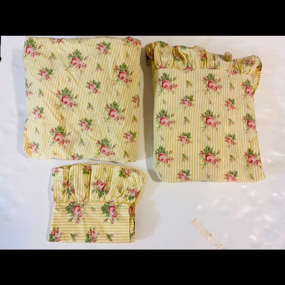 Ralph Lauren Other - Vintage Ralph Lauren Sophie Brooke sheets